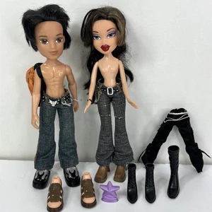 Bratz Dolls Lot Dana Funk Out Boyz Eitan Denim Jeans Clothes Boots Backpack - Imagen 1 de 18