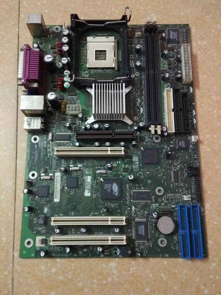 1pcs Used Intel S845WD1-E 478 motherboard - Image 1 of 1