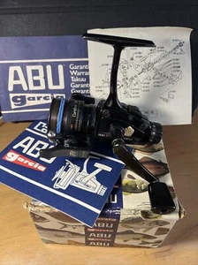 Mulinello da spinning vintage ABU Garcia Cardinal 752, liscio - Foto 1 di 6