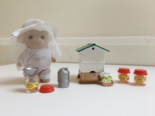 sylvanian families beekeeper
