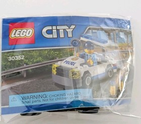 LEGO CITY: Police Car (30352)