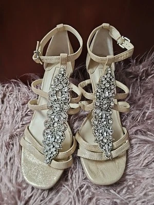 ANTONIO MELANI Women's Shoes Heels Gold Color Leather Upper Embellished.Size 8M - Image 1 of 4