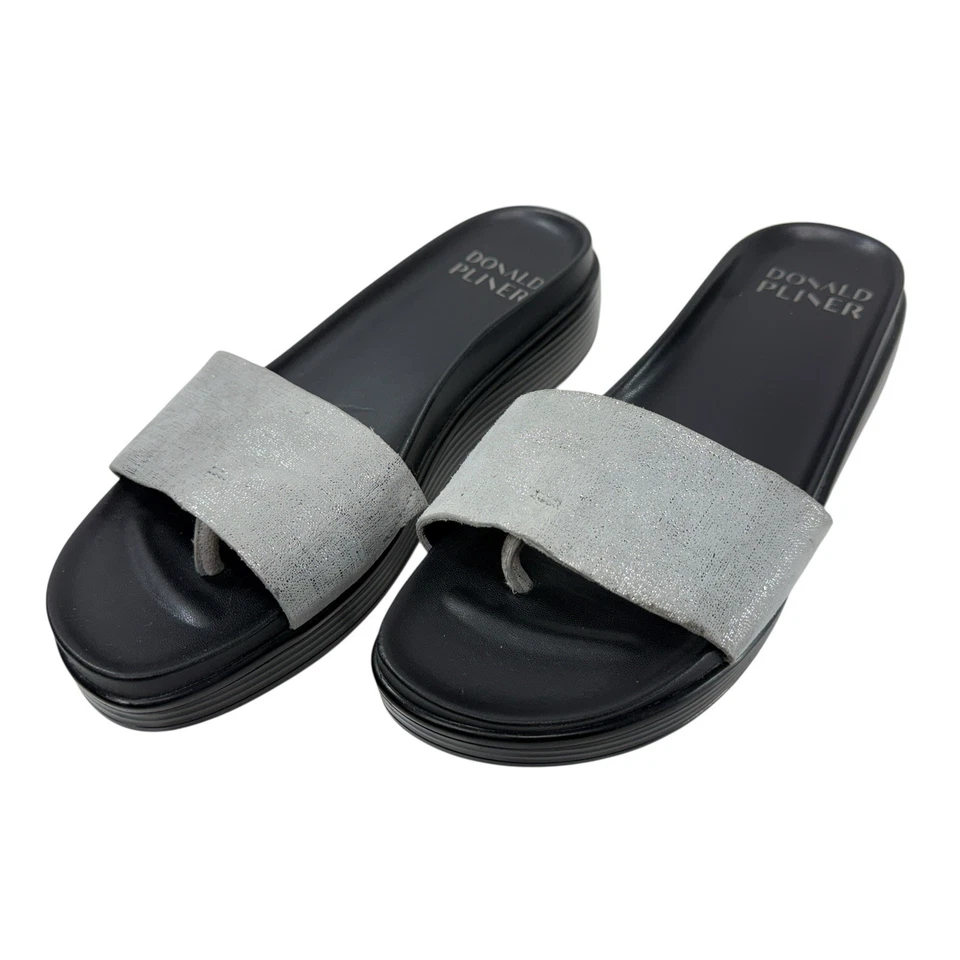 Sandalia Donald Pliner Cuña Deslizable Fifi Cuero Talla 6 Plateada Metálica Mujer Foto 1 de 4