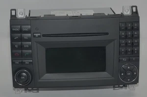 AUTORADIO MERCEDES Classe A W169 W245 AUDIO 20 IN CONDIZIONI OTTIME A1699002000 - Foto 1 di 8
