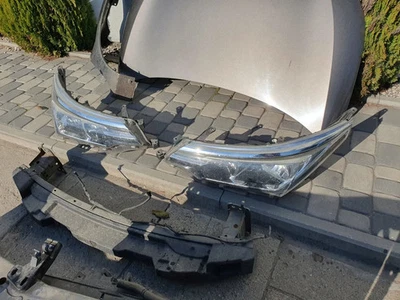 Frontscheinwerfer Toyota Corolla 81110-02L50 Ein Stück (Rechts oder Links) - Bild 1 von 4