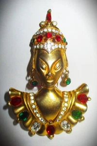 SIGNED - RARE 1940 BOOK PIECE "ORIENTAL PRINCESS" BROOCH BY REINAD - NEW YORK - Picture 1 of 5