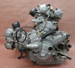 2001 00-03 Ducati Monster 900 M900S Engine Motor - SEE PHOTOS - Picture 1 of 16
