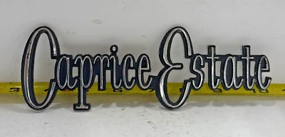 Chevrolet Caprice Estate 1971-1976 1/4 cuarto panel emblema-insignia OEM bonito (498) Foto 1 de 4