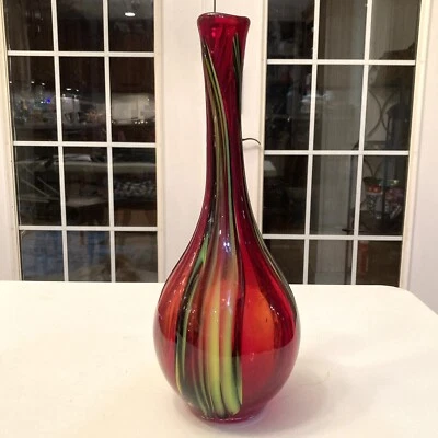 Jarrón de vidrio soplado rojo Pier 1 Imports con remolinos amarillo verde negro 14,75" de alto Foto 1 de 4