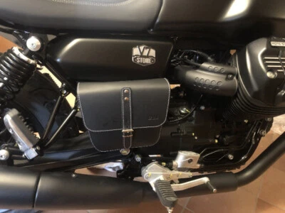 Borsa fianchetto in pelle nera specifica per MOTO GUZZI V7 III, V7 850, GUZZI V9