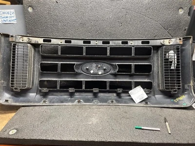 Used Front Grille fits: 2008 Ford F250SD PICKUP black textured X Front Grade A Foto 1 de 4