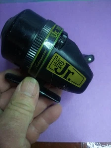 Shakespeare Ugly Stik JR 100 SpincastFishing Reel. Works. Vintage. - Picture 1 of 15
