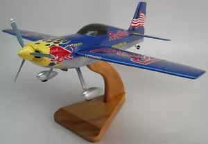 Laser Z-200 Red Bull Sports Plane Airplane Desktop Kiln Dried Wood Model Large - Afbeelding 1 van 1