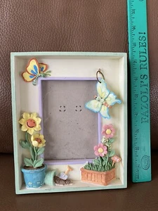 Garden Theme 3D Picture Frame ~Butterfly~ Flowers ~ Fits 3.5” X 5” Photo - Picture 1 of 12