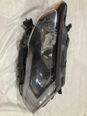 HEADLIGHT FOR NISSAN ROGUE 2017-2019 OEM RIGHT PASSENGER SIDE Foto 1 de 4