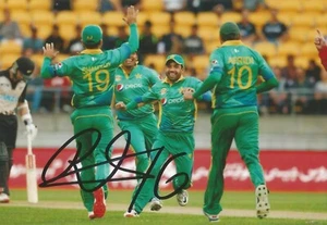 PAKISTAN CRICKET: MOHAMMAD RIZWAN SIGNED 6x4 ODI ACTION PHOTO+COA - Picture 1 of 1