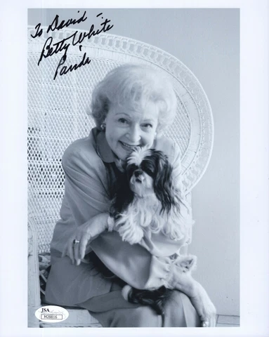 BETTY WHITE HAND SIGNED 8x10 PHOTO       GREAT POSE WITH DOG     TO DAVID    JSA Cover