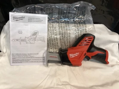 Nueva Sierra Recíproca Milwaukee 2420-20 M12 Hackzall Sawzall 12V 12 Voltios 1 Mano Foto 1 de 4