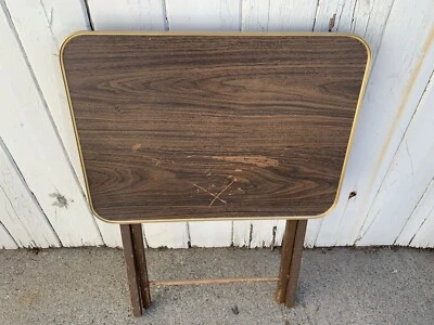 VINTAGE  FAUX WOOD METAL TV Snack Tray  - Image 1 of 4