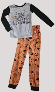 * DISNEY Black and Orange BOO CREW Long Sleeved Pajamas Boys Size 8 - Picture 1 of 5