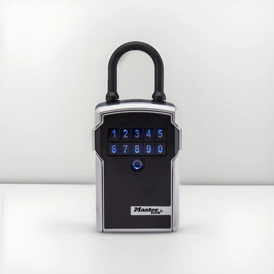Master Lock 5440EC Bluetooth Key Lock Box Smart Shackle Style Key Safe - Image 1 of 4