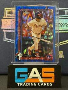 2025 Topps Chrome - Kyle Schwarber #31 rifrattore RayWave blu /150 - Foto 1 di 2