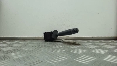 Peugeot 406 2000 berlina MK2 limpiaparabrisas tallo 6239A8 Foto 1 de 4