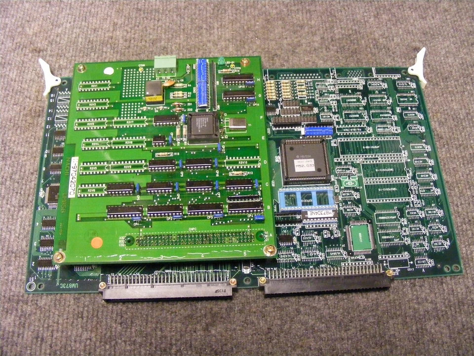 Nachi PC Control Board Cat. No. UM873C with Daughter Board UM858 - Image 1 of 4
