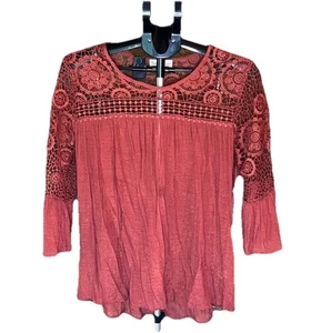 Indigo Rose Size 2X Crochet Lace Rust Brown Color Semi Sheer 3/4 Sleeve Top NWT - Picture 1 of 6