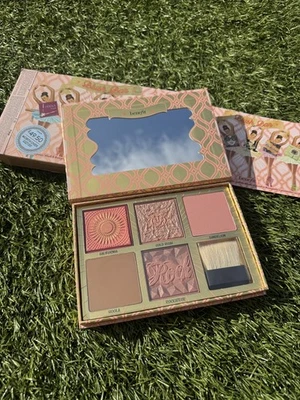 Benefit Blush Bar full size Bronzer Palette Rockateur Gold Rush Hoola galifornia - Image 1 of 4