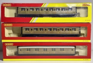 3 vagones Hornby LNER Gresley de teca con dormitorio incluido - R4064A / R4332 - calibre OO - Imagen 1 de 18