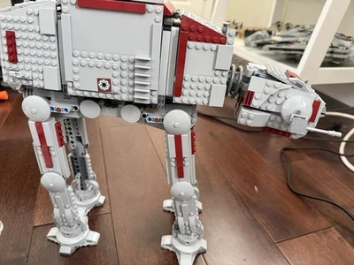 LEGO Star Wars AT-AT Walker Foto 1 de 4