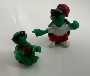 Teeny Weeny Families Suzie & Sam Splash Turtle Figure Bundle - Picture 1 of 1