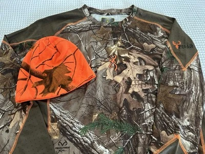 lot . Browning men’s L Real Tree X long sleeve  hunting Tshirt & orange beanie  - Image 1 of 4