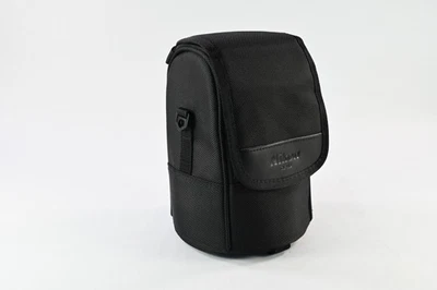 Estuche de lente Nikon CL-M3 para lentes AF-S 14-24 mm f/2,8G y AF-S 24-70 mm f/2,8G #G099 Foto 1 de 4