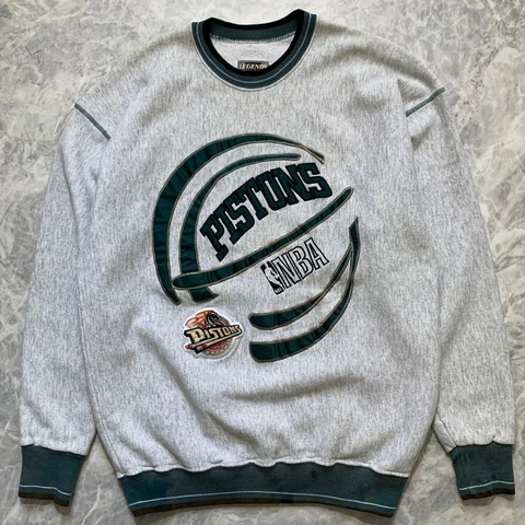 VTG 90s NBA DETROIT PISTONS EMBROIDERED LOGO SEWN SWEATSHIRT SIZE XL Cover