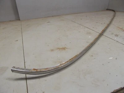 Chevrolet 1960 ventana trasera moldura superior 4 puertas Belair Foto 1 de 4