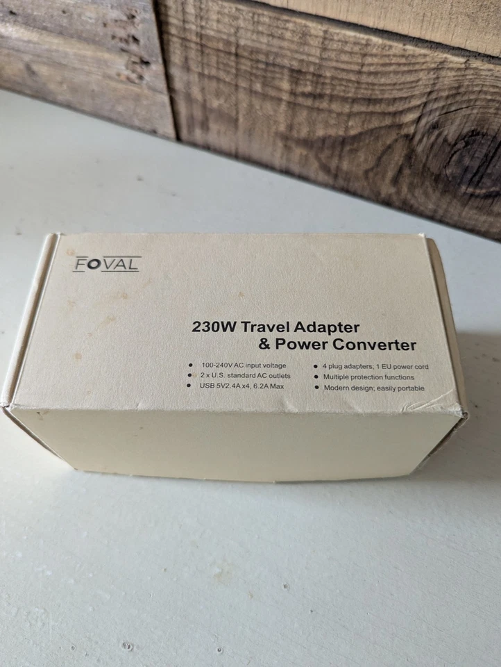 Travel Voltage Converter International Power Adapter Step Down 220V to 110V - Image 1 of 4