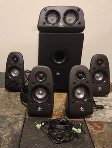 Logitech Z506 Surround Sound 5.1 Computer Home Theater Speaker System - Bild 1 von 9