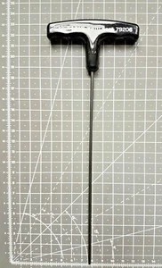 Klein Tools 3/32' (0.0938'/2.38cm) T-Handle Hex Key 9' long - Made in USA - Picture 1 of 3