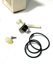 Bendix BX109578 Thermostat Heater Plug - Picture 1 of 3
