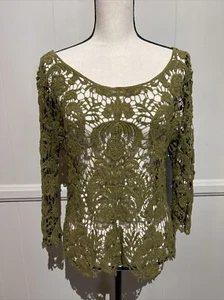 Unbranded EUC Women’s Green Lace Sheer Top  3/4 Sleeve Size 44x25” Bin B10/7 - Picture 1 of 7