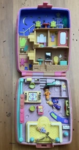 Polly Pocket 1994 Star Bright Dinner Party Candy Box COMPLETE - Picture 1 of 9
