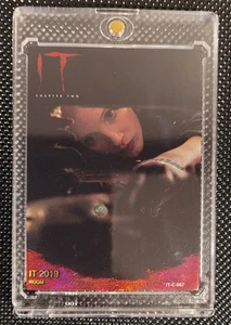 2023 Official IT Hobby Card WB Horror Foil - C 007 Gold - Picture 1 of 2