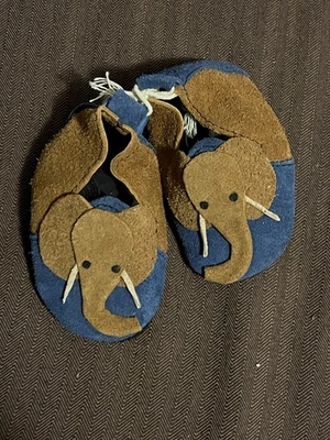 Zapatos con tema de elefante talla 22 (6) para niños pequeños Foto 1 de 3