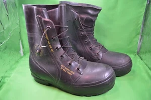 VTG 1984 Bata US Military Extreme Cold Weather Mickey Mouse Combat Boots 12R - Picture 1 of 9