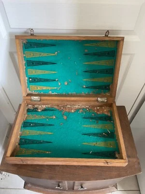 Ancien Jeu Boîte Backgammon Jacquet Dame en Bois 43x56cm A restaurer - Photo 1/4
