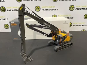 AT COLLECTIONS 1:32 SCALE VOLVO EC220ELR LONG REACH EXCAVATOR - Picture 1 of 6