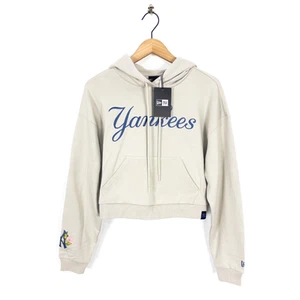 New Era MLB Yankees Graphic Cream Pullover Cropped Hoodie Size S NEW - Picture 1 of 7