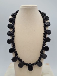 Vintage Black Polished Stone Necklace 18 Inch Estate Eclectic Bohemian Ethnic  - Picture 1 of 5